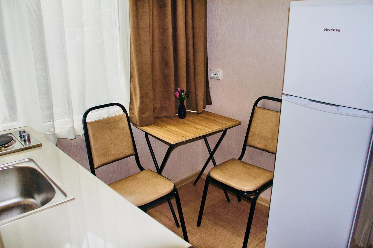 Holiday House ティビリシ エクステリア 写真