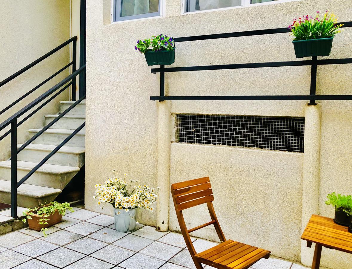 Holiday House ティビリシ エクステリア 写真